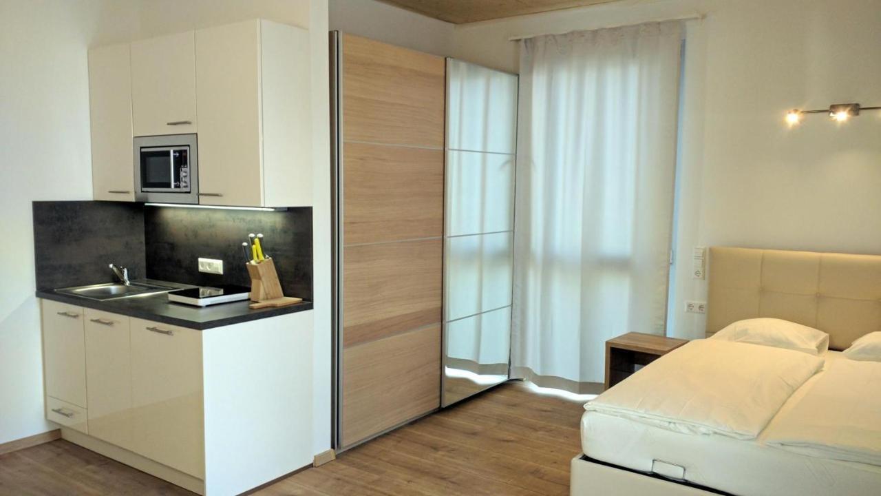 211 Amsterdam, Studio Apartment, 30M2 1-4 Pers 克拉根福 外观 照片