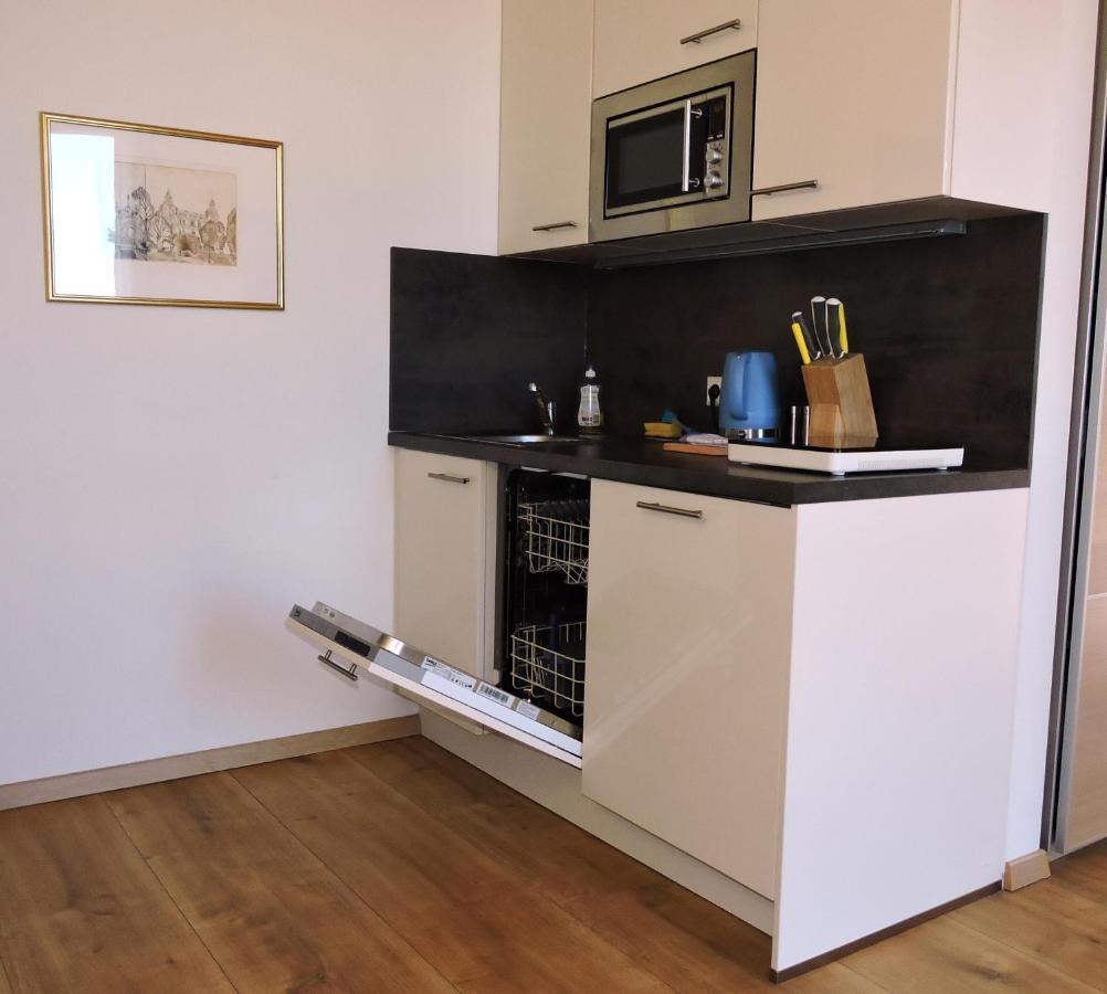 211 Amsterdam, Studio Apartment, 30M2 1-4 Pers 克拉根福 外观 照片